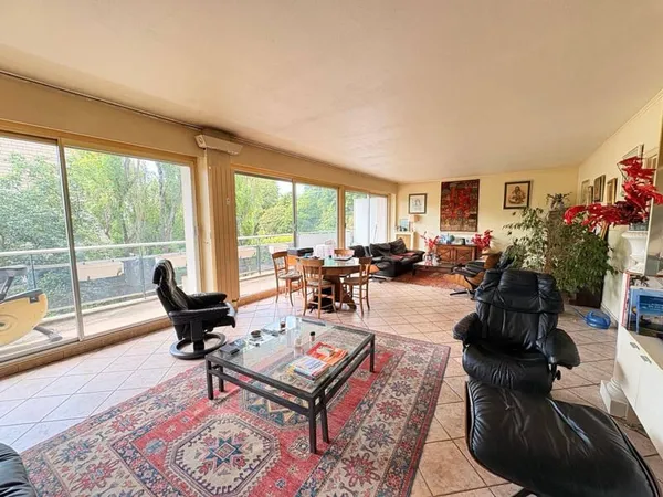 Appartement 5 pièces 120 m²