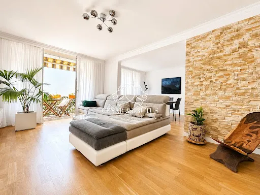 Appartement 5 pièces 108 m²
