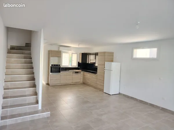 Maison de type R+1, livrée en 2020, 92 m² sur Baillargues