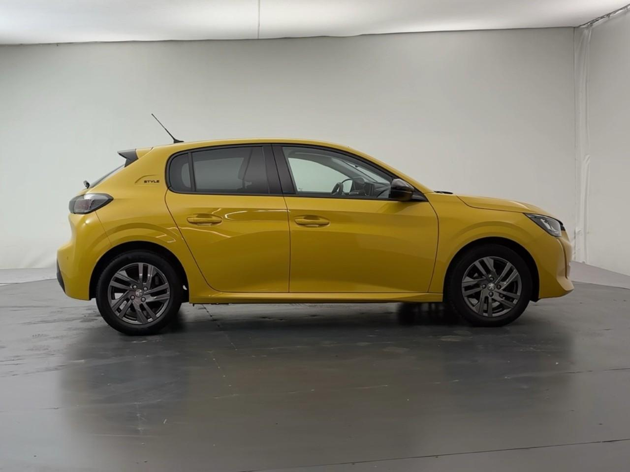 Peugeot 208 puretech 75 s&s bvm5 style — photo 6