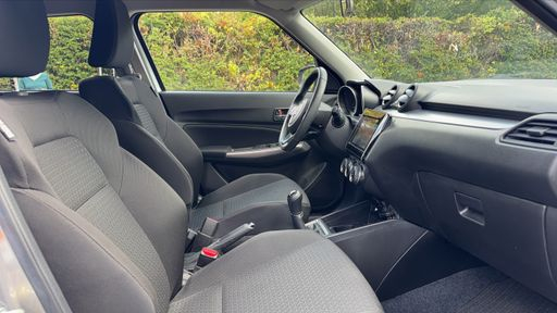 Suzuki Swift 1.2 Dualjet 83 Hybrid - Pack – 2024 – 18695 km – Hybride essence – Boîte Manuelle — photo 11