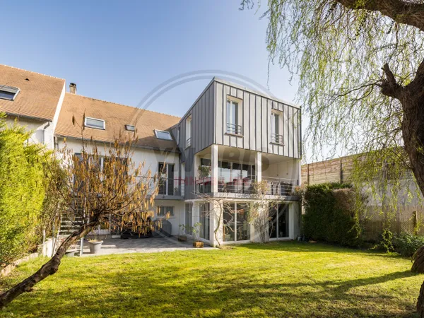 Maison familiale Verneuil Sur Seine 11 pièces 270 m2