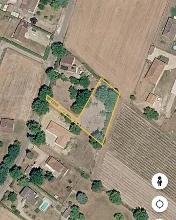 Terrain 1519 m²