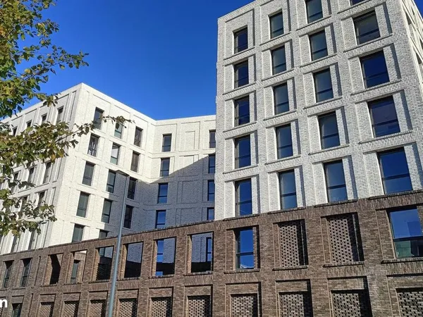 Studio 1 pièce 13 m²