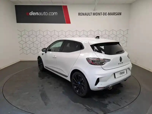 Renault Clio tce 90 ch gsr2 — photo 3