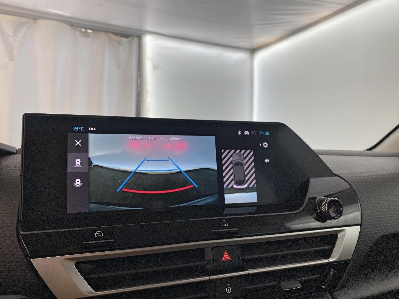 Citroën C4 hybride 145 ch e-dcs6 business — photo 17