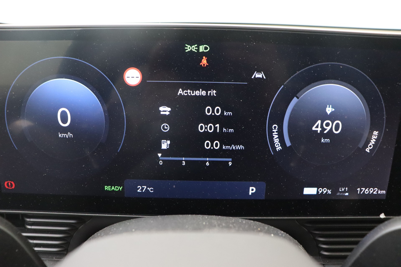 Hyundai Ioniq 5 — photo 21