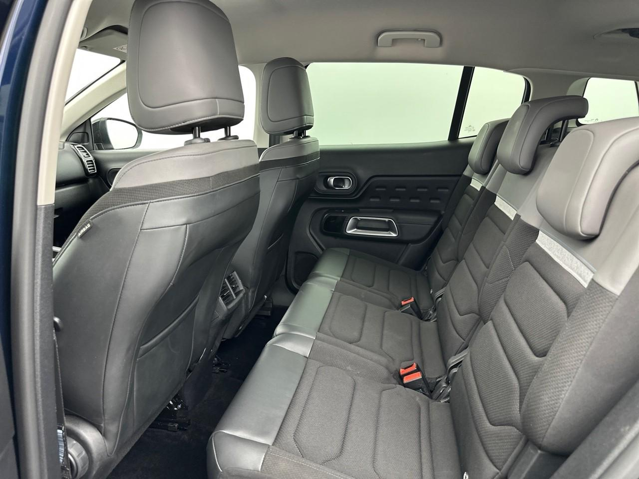 Citroën C5 Aircross hybride rechargeable 225 s&s e-eat8 c-series — photo 12
