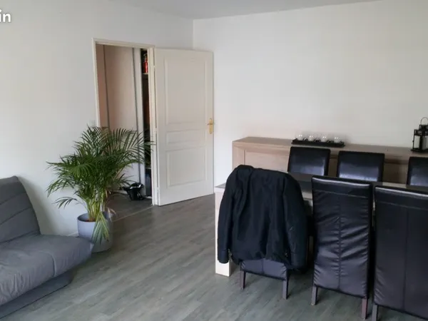 Location T2