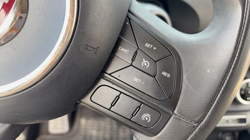 Fiat 500X 1.6 E-Torq 110 4X2 - Urban Rock – 2016 – 111691 km – Essence – Boîte Manuelle — photo 15