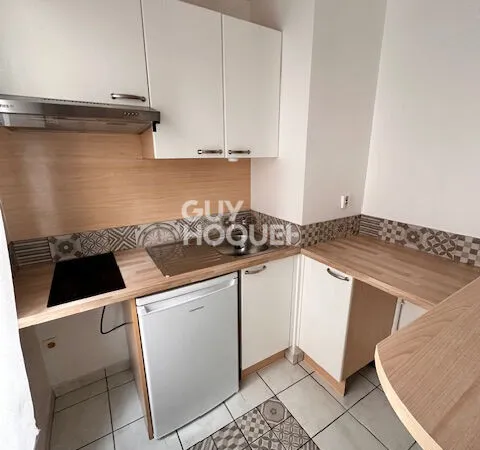 A louer Grand STUDIO Coeur Centre Ville