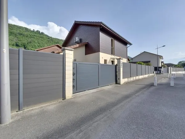 Maison Individuelle - 90m2 - Terrain 296m²