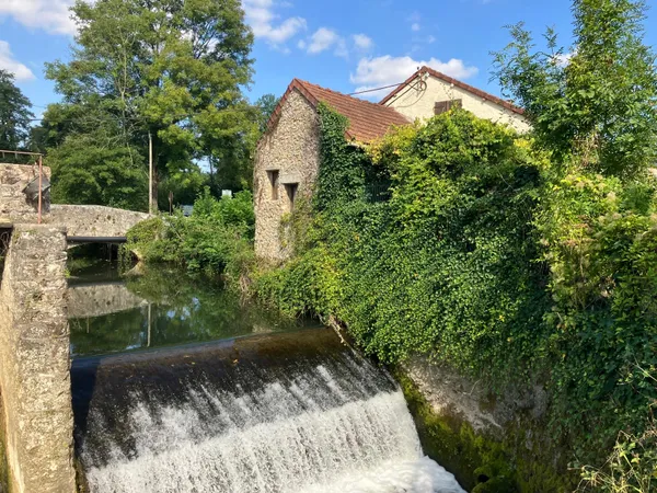 Vend maison 111m², 130 m² au sol. Vallée du Petit Morin (proche La Ferté-Sous-Jouarre), 1h de Paris