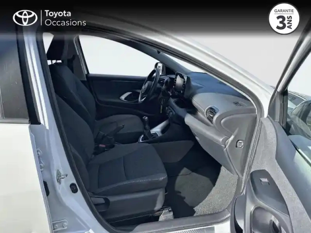 Toyota Yaris 70 vvt-i design 5p my22 — photo 6
