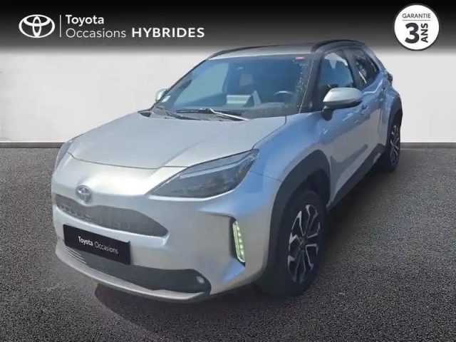 Toyota Yaris cross 116h design my22
