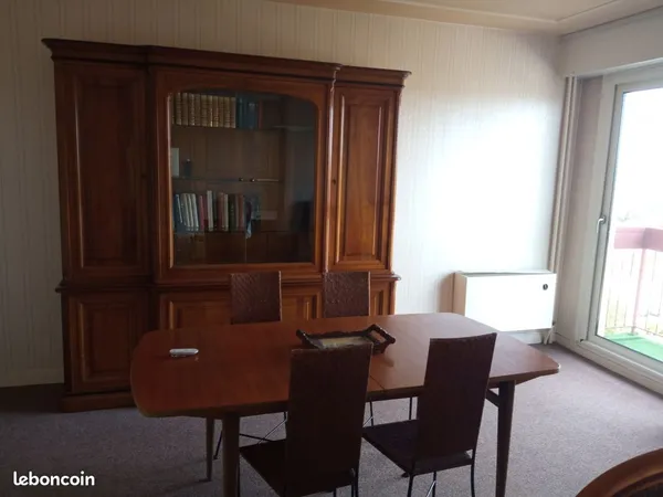 Colocation Limoges Appartement 106.36m² 6 pièces 3 chambres 1 bureau Garage fermé 2 caves Vue panora