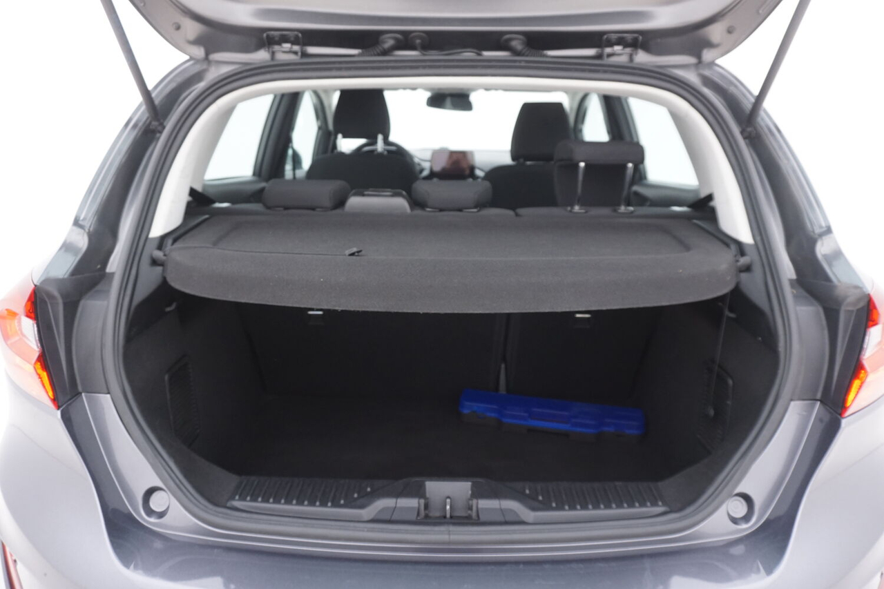 Ford Fiesta — photo 15
