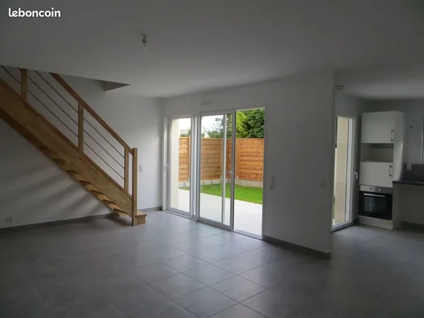 Maison - 5 pièces - 105m2- Muzillac centre