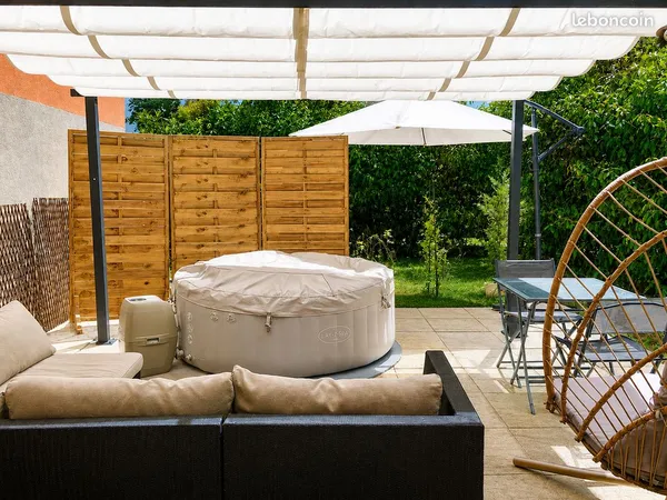T3 58 m² avec jardin privatif 50 m² et garage - Pierre-Bénite