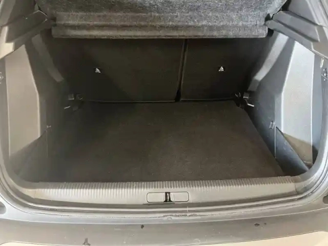 Peugeot 2008 puretech 100 s&amp;s bvm6 — photo 38