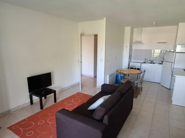 Location appartement meublé à Langon (33)