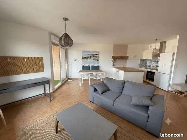 Location meublée 50m2 centre ville Istres