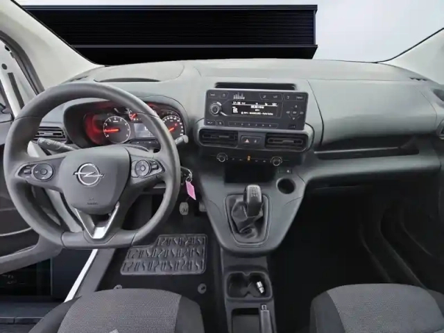Opel Combo cargo 1.5 130 ch s/s l1h1 standard — photo 57
