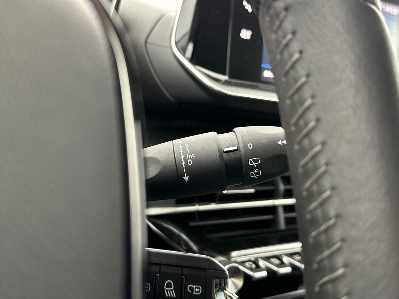 Peugeot 208 puretech 75 s&s bvm5 active pack — photo 20