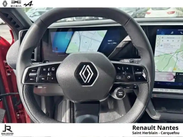 Renault Megane e-tech electric 220ch techno autonomie confort -24 — photo 12