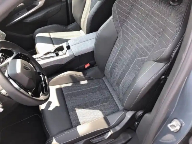 Peugeot 5008 electrique 230 ch 97 kwh grande autonomie — photo 11