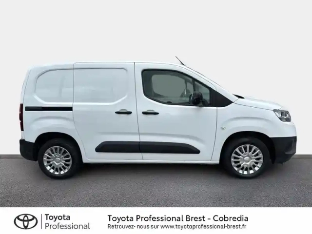 Toyota Proace city medium 100 d-4d business rc22 — photo 9