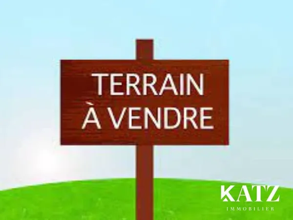 Terrain 1027 m²