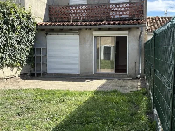 MAISON AVEC JARDIN ET GARAGE CENTRE VILLE CASTELNAUDARY