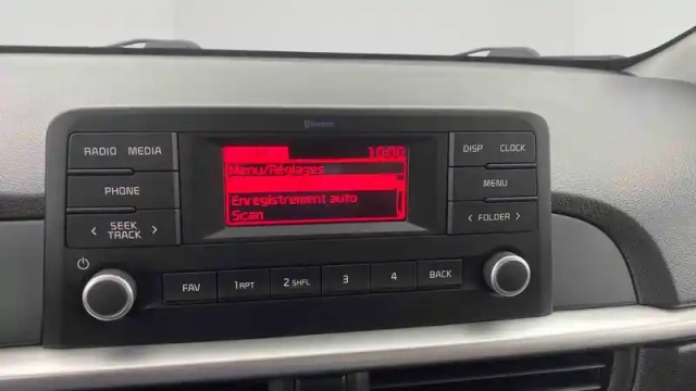 Kia Picanto 1.0 dpi 67ch bvm5 — photo 17