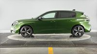 Peugeot 308 1.2 PureTech 130ch S&S GT EAT8 — photo 7