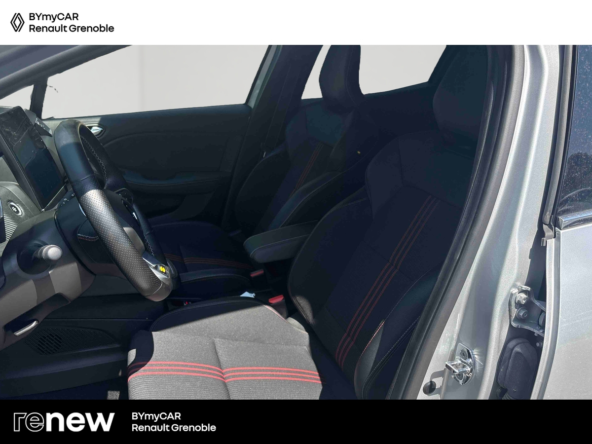Renault Clio E-Tech 140 - 21N — photo 11