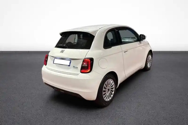 Fiat 500 e 118 ch — photo 6