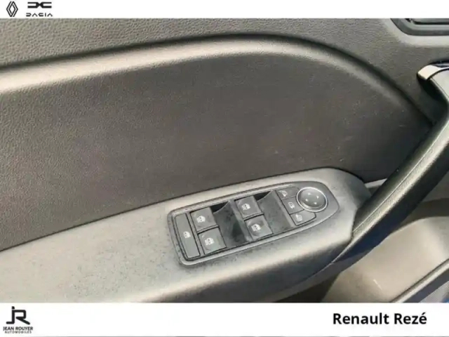 Renault Captur 1.0 tce 90ch evolution — photo 14