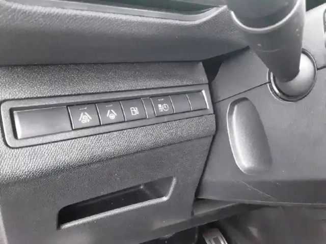 Peugeot 3008 hybrid4 300 e-eat8 — photo 61