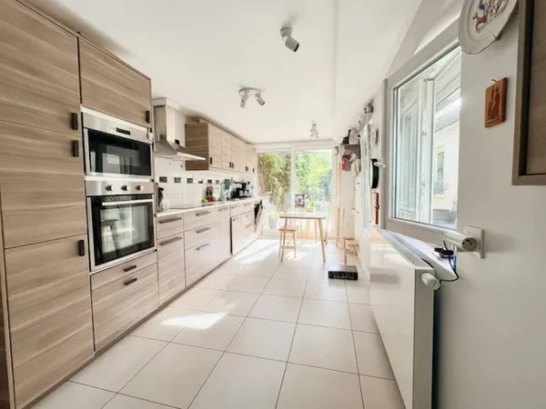 Maison 7 pièces 108 m²