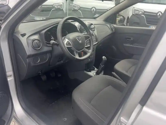 Dacia Sandero sce 75 — photo 30