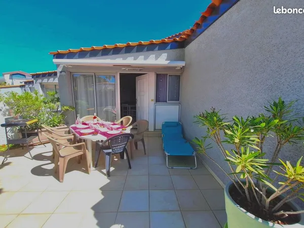 🌴Charmante petite villa , à proximité des plages et commerces