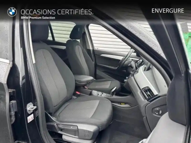 Bmw X1 sdrive18da 150ch business design euro6d-t — photo 9