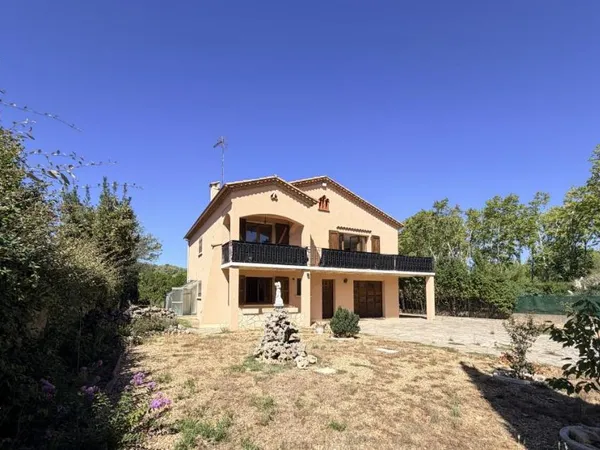 Maison 6 pièces 166 m²