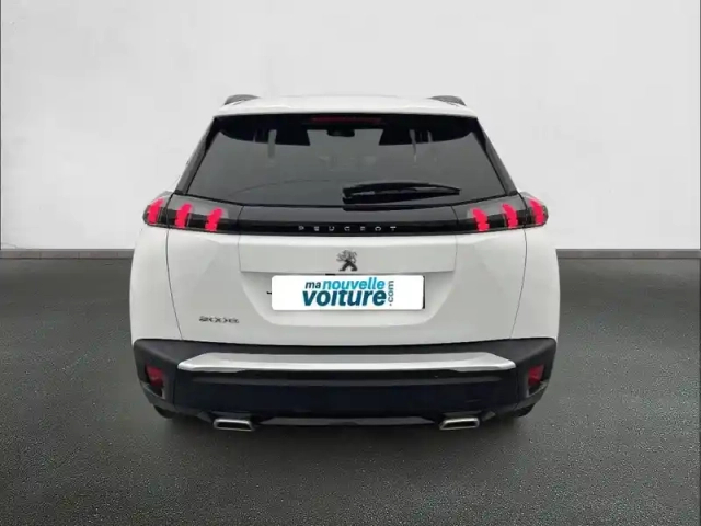 Peugeot 2008 puretech 130 s&amp;s eat8 — photo 5