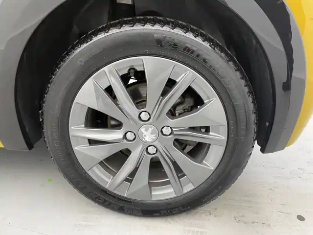 Peugeot 208 electrique 50 kwh 136ch — photo 16