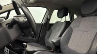 Renault Captur 1.3 TCe 130ch FAP Intens — photo 12