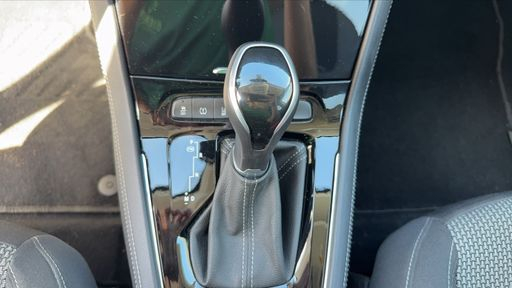 Opel Grandland X 1.5 D 130 EAT8 - Business Edition – 2021 – 56764 km – Diesel – Boîte Automatique — photo 9