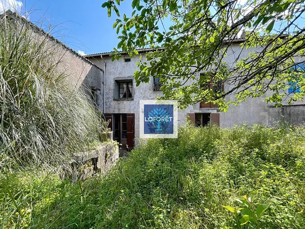 Maison 241 m²