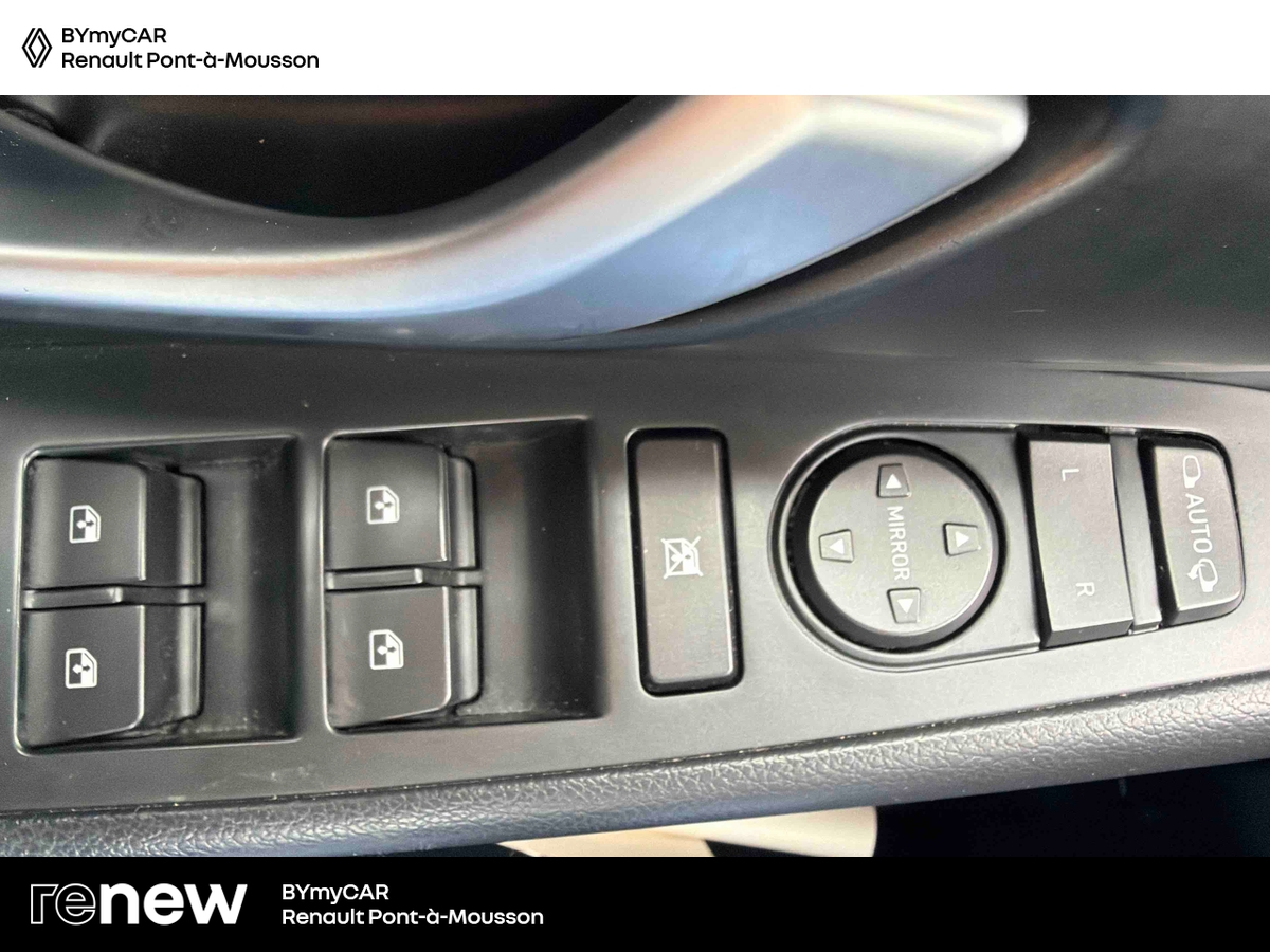 Hyundai i30 SW 1.0 T-GDi 120 DCT-7 Hybrid 48V — photo 19